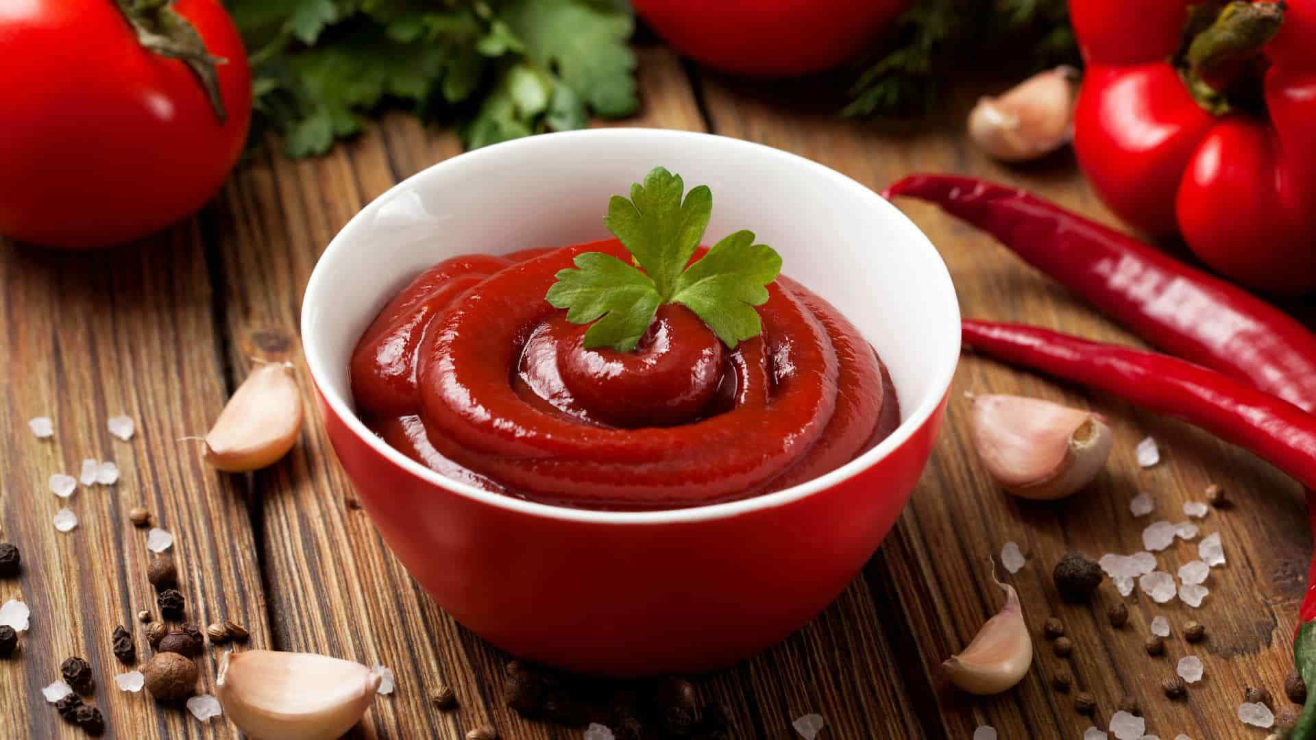 Nejlepší domácí kečup na světě. Připravíte ho rychleji, než stihnete zajít do obchodu a vrátit se zpět.