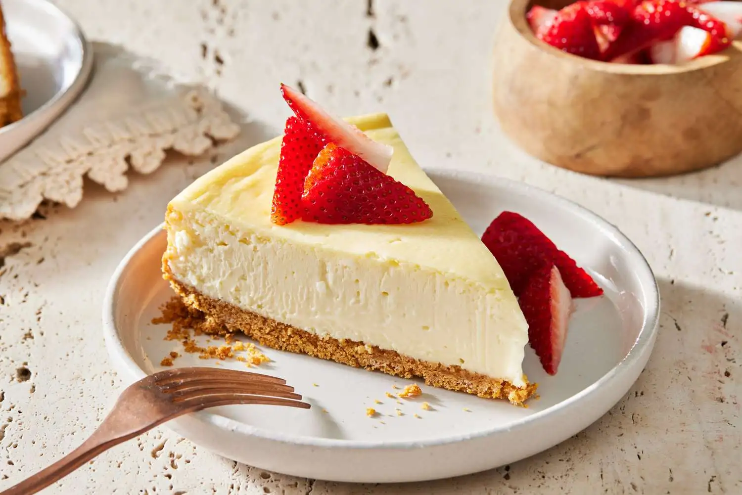 Jednoduchý dort na léto. Cheesecake s malinami je hotový za chvilku