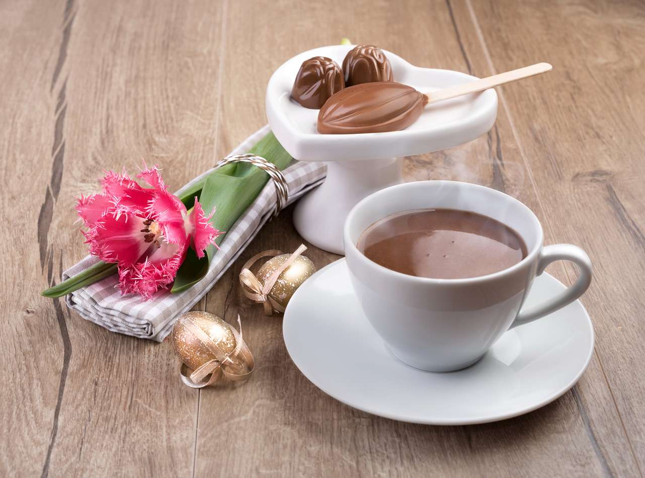 Přidejte 1 čajovou lžičku do ranní kávy. Metabolismus začne pracovat na plný výkon a hladina cukru se stabilizuje.