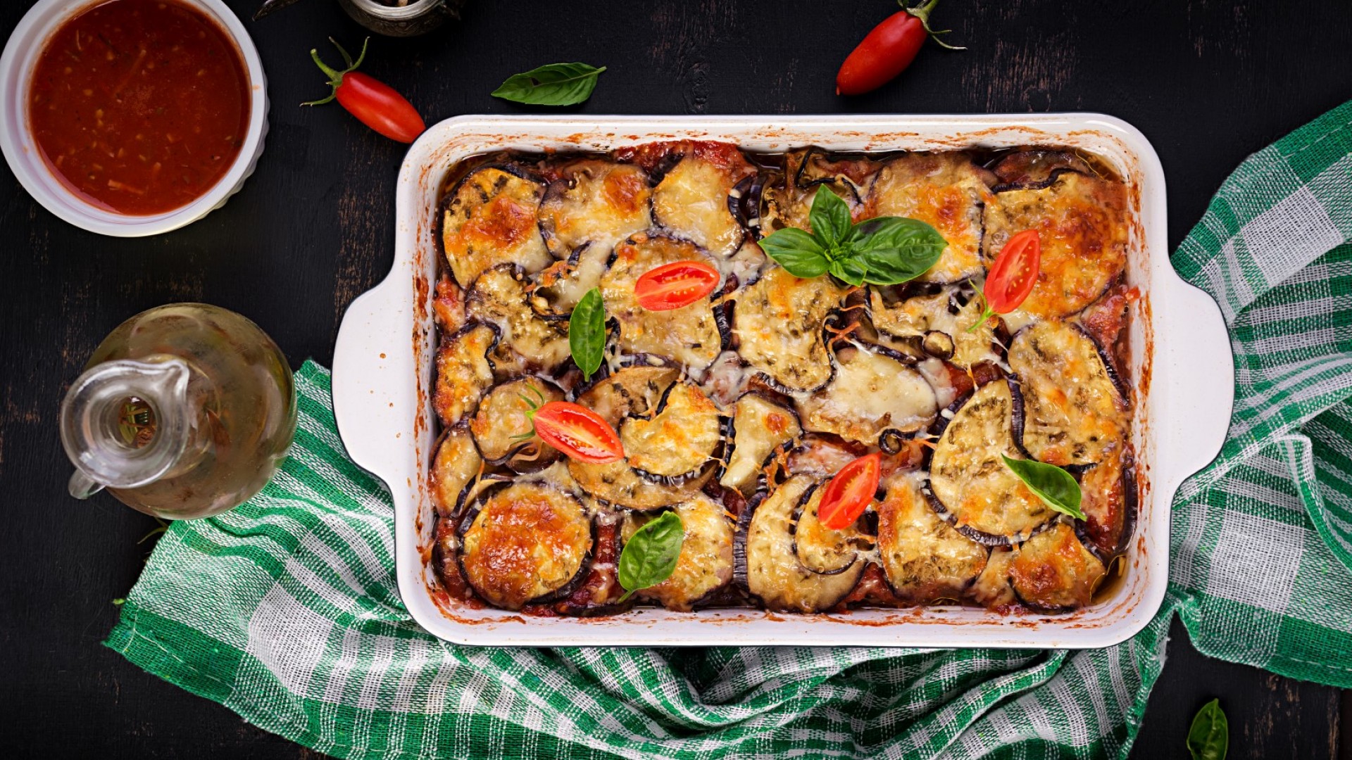 Lilky po pizzaiola bez trouby: italské jídlo, které nahradí těstoviny