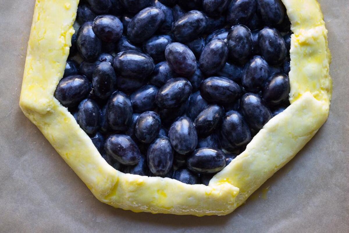Galette s hroznovým vínem: elegantní francouzský koláč v podzimní verzi