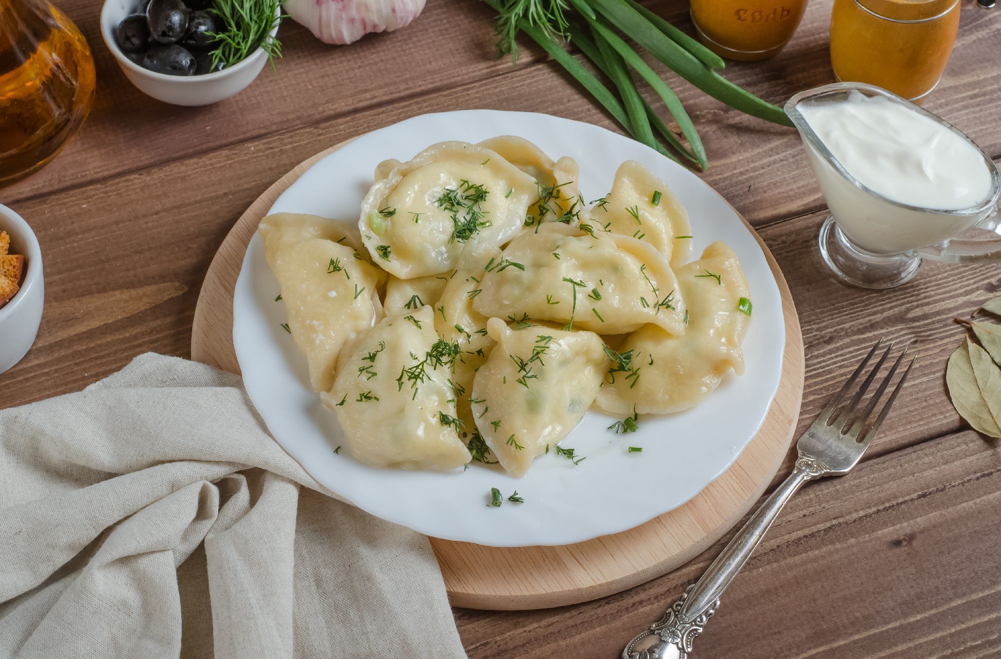 Náplň do pelmení připravuji ze 4 ingrediencí. Děti sní 10 kusů