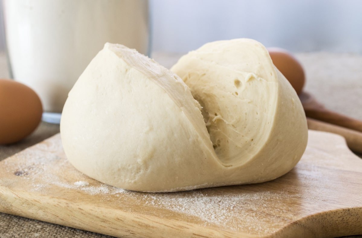 Nejjednodušší recept na těsto pro domácí bezlepkové koláče