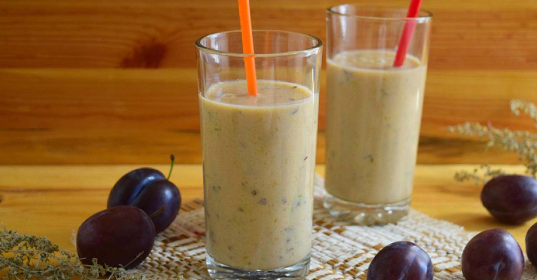 V tomto ročním období připravuji tento smoothie 2-3krát týdně. Je výživný a nahrazuje mi snídani.