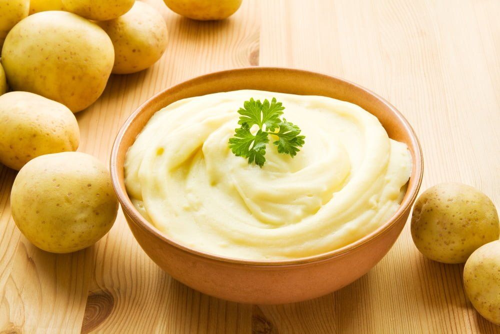 Celý život jste to dělali špatně. Odhaleno, co je třeba přidat do bramborové kaše