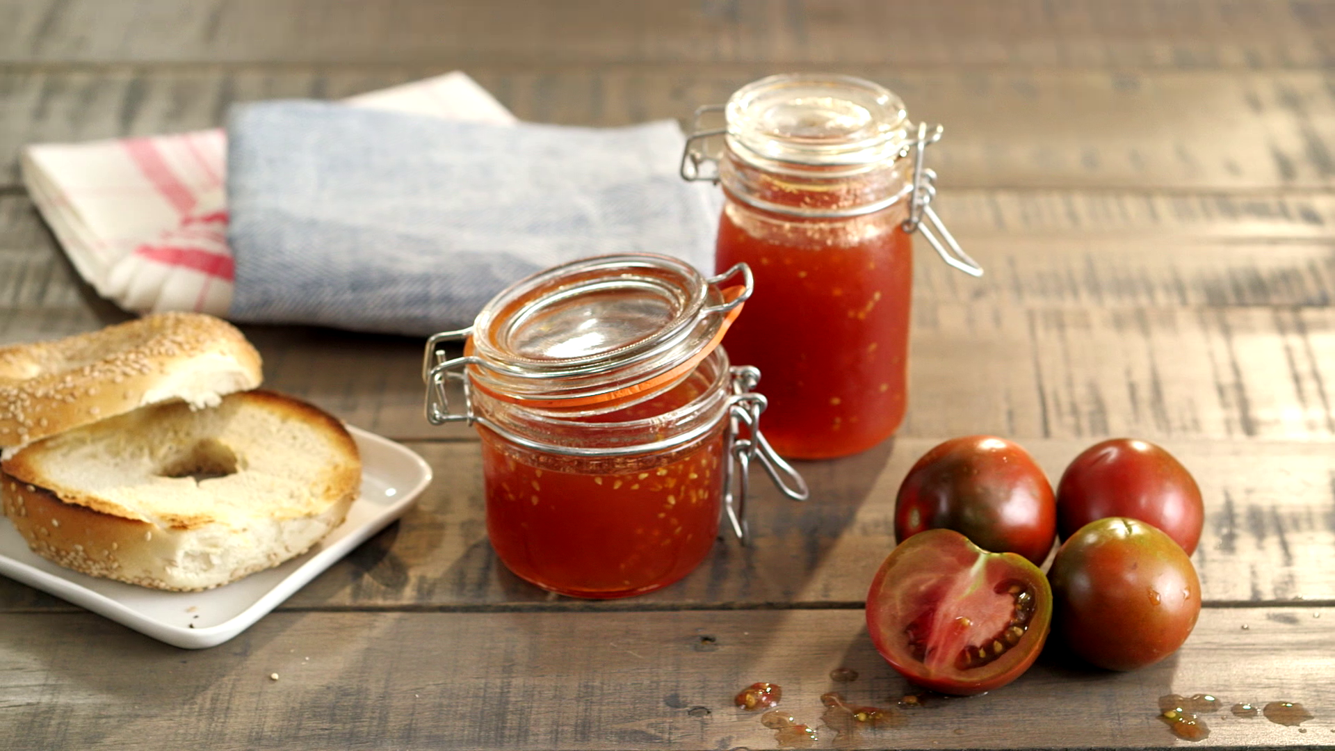 Jak připravit domácí rajčatové džemy: nejjednodušší recept krok za krokem, jak zachytit chuť léta