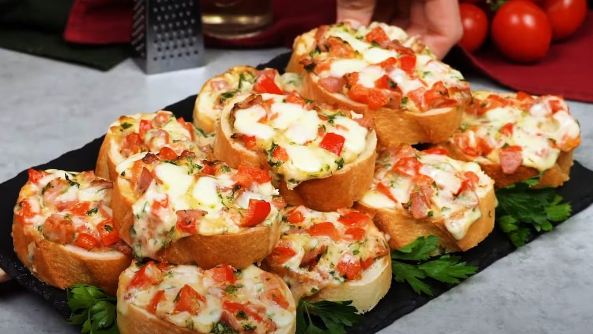 Rychlé sendviče pro velkou společnost. Recept je jednodušší, než si myslíte.