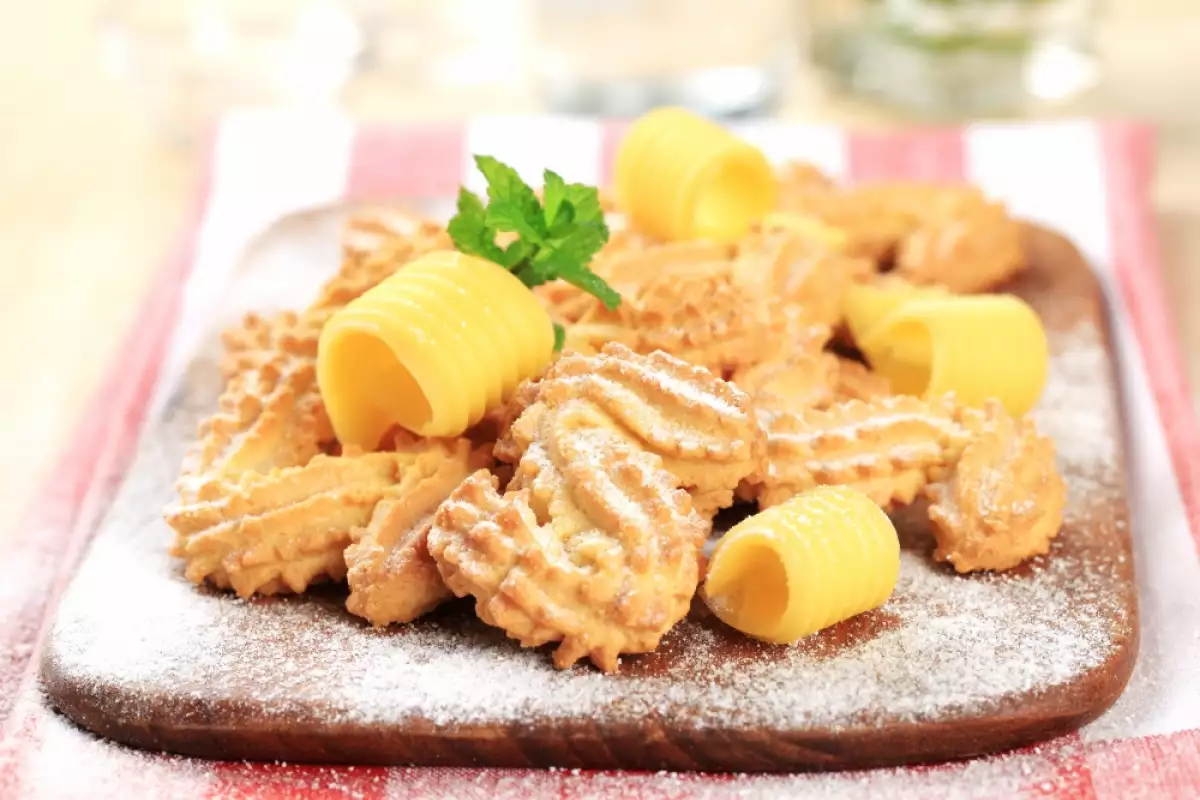 Recept na sušenky, který znala každá babička. Jsou křupavé a ideální k namáčení do čaje.