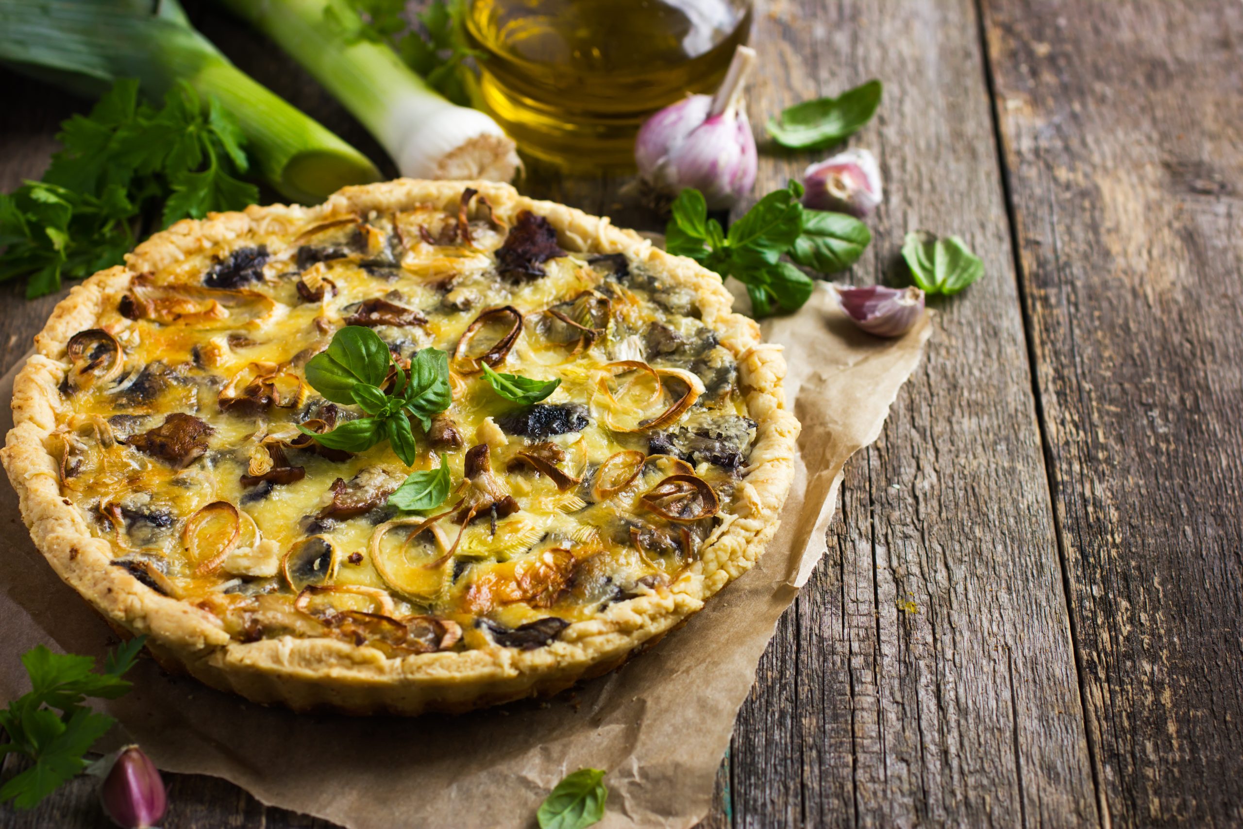 Tart s houbami a bramborami