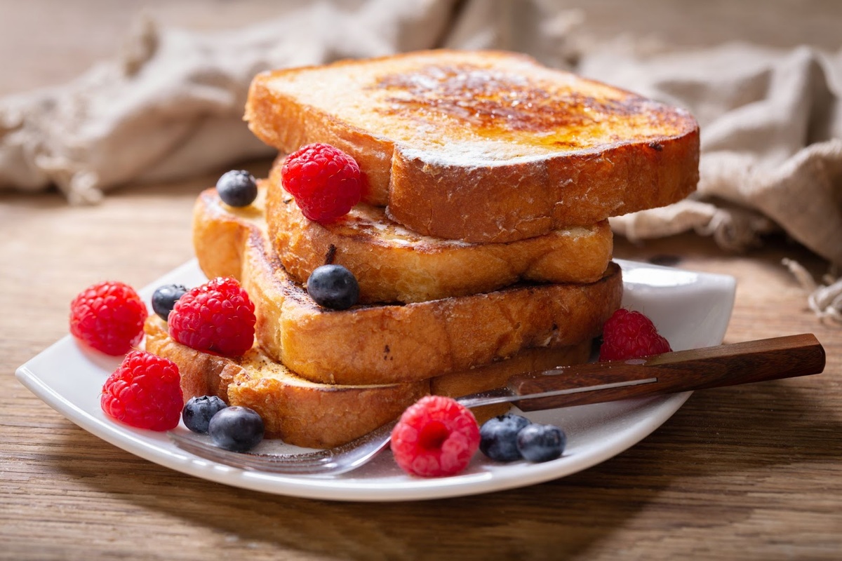 Zapomeňte na pánev! Takto připravíte dokonalý francouzský toast!