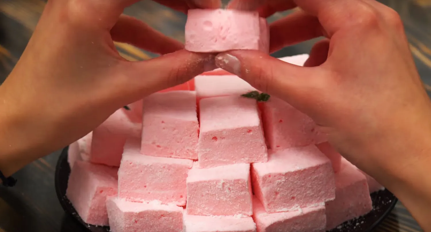 Jak připravit vysoce bílkovinové marshmallows – ideální recept pro posílení svalů